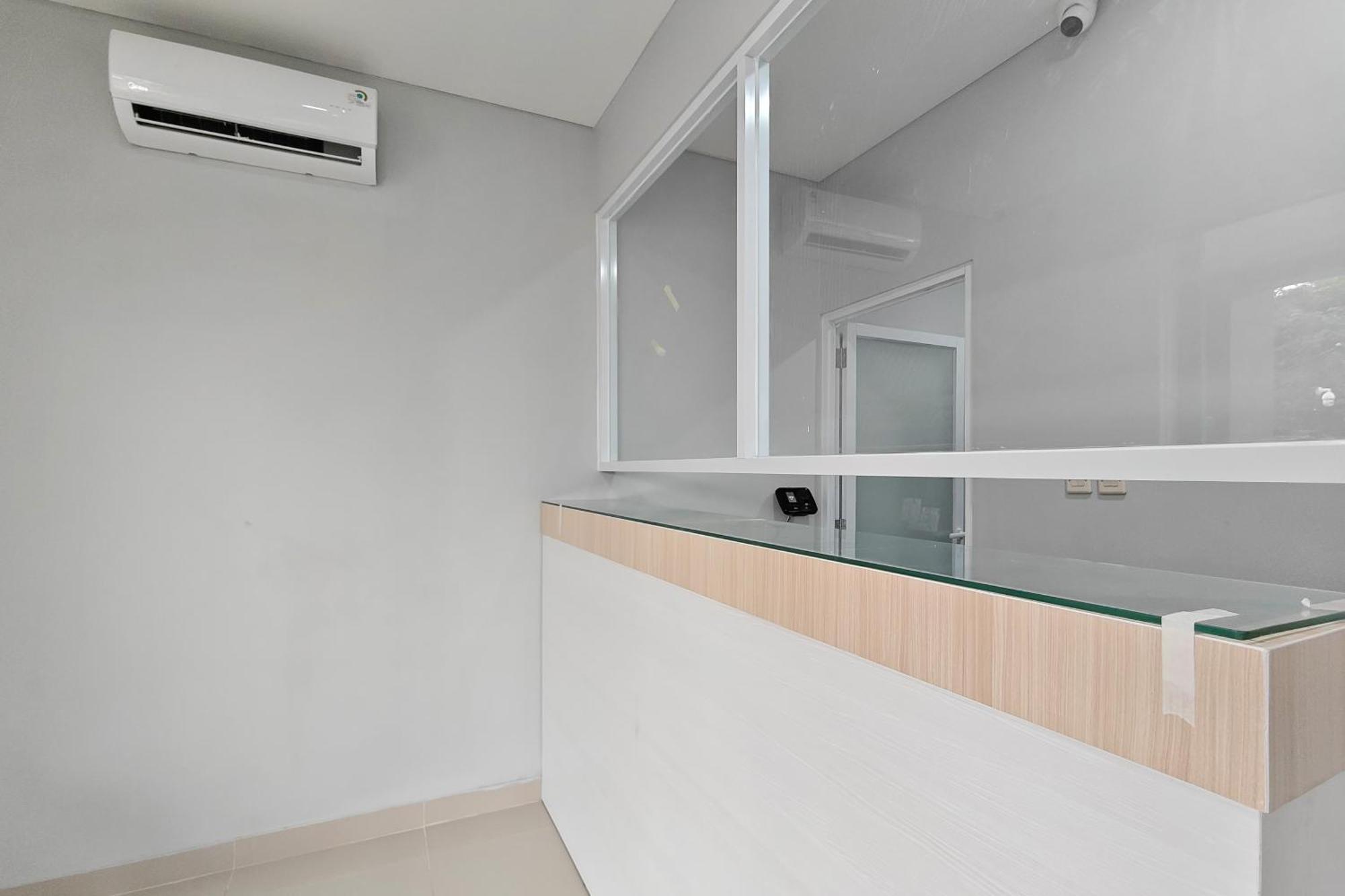 Urbanview Green Lake Sunter Residence 雅加达 外观 照片