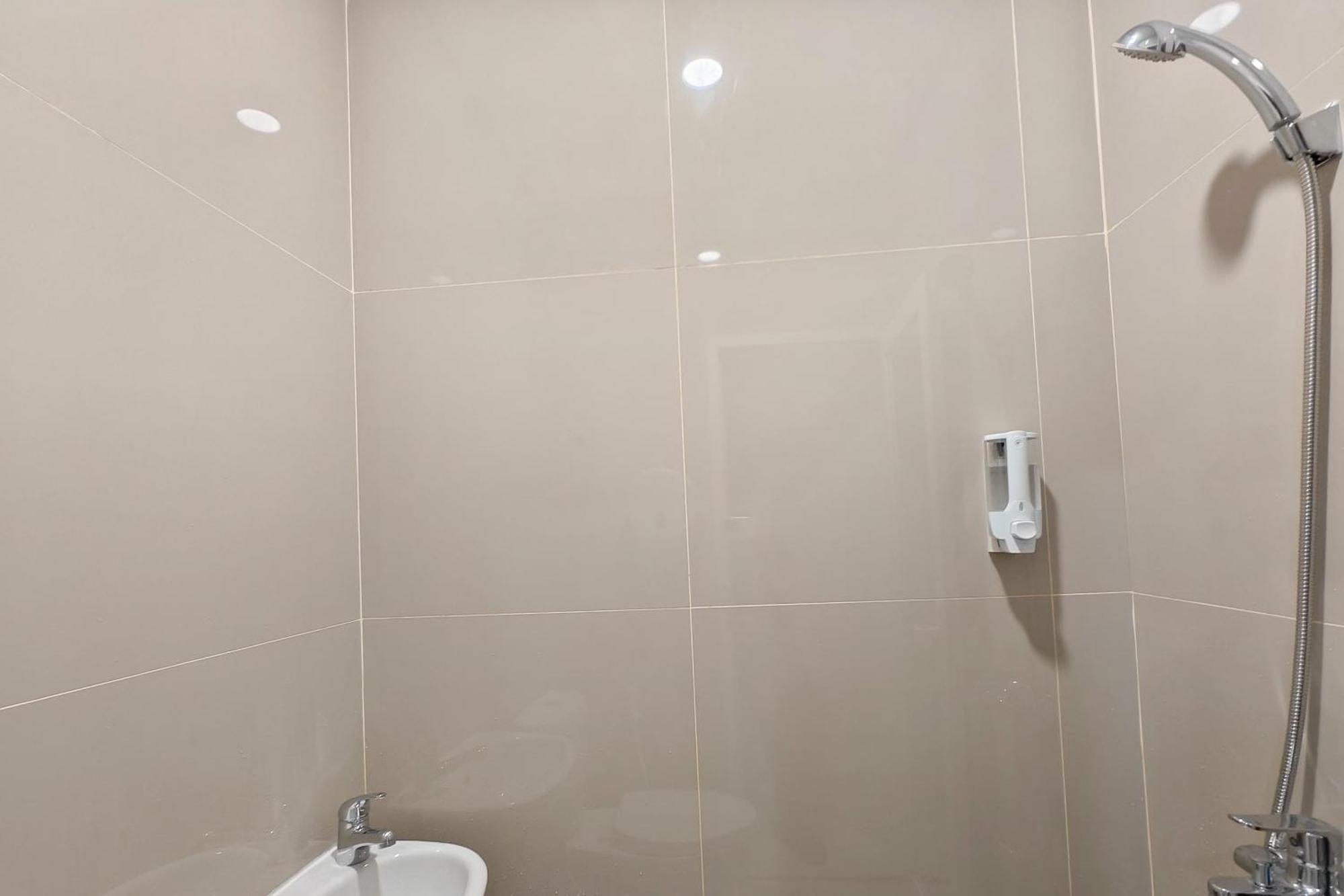Urbanview Green Lake Sunter Residence 雅加达 外观 照片
